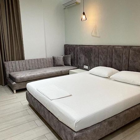 סרנדה Hotel Lidi מראה חיצוני תמונה