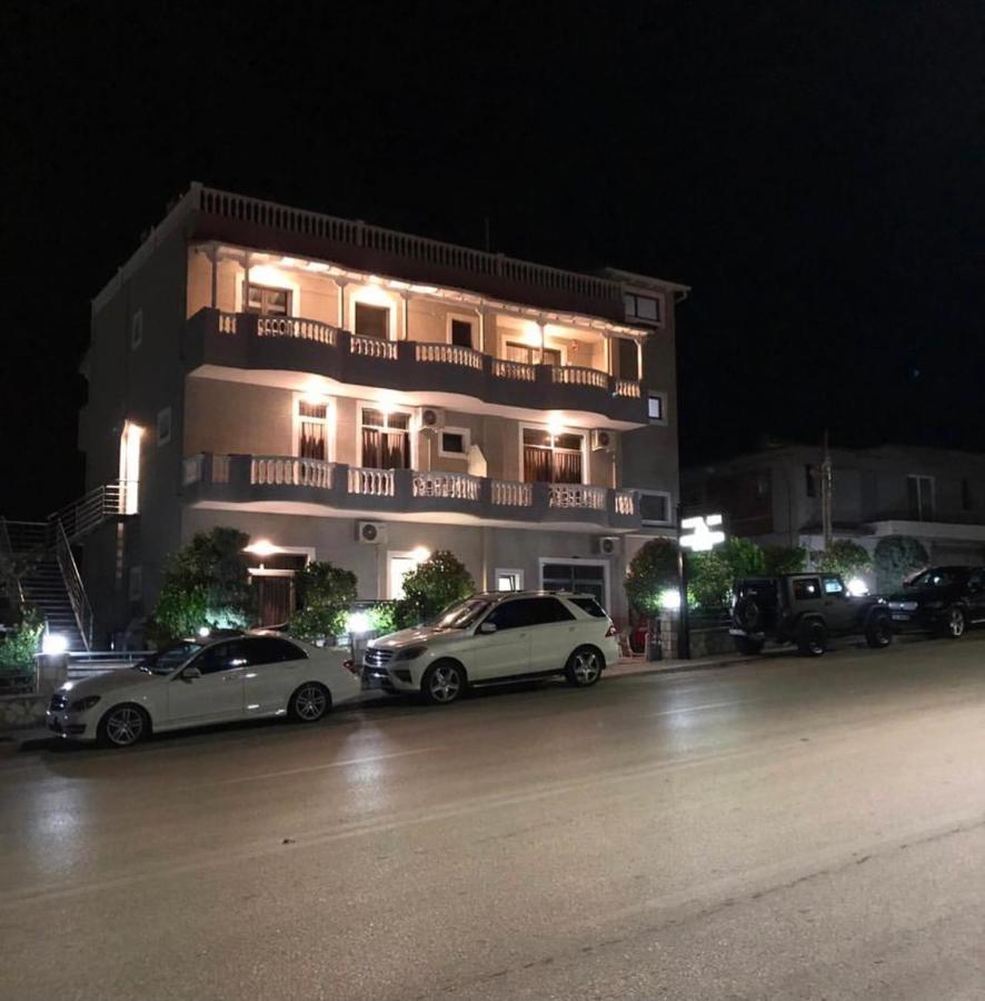 סרנדה Hotel Lidi מראה חיצוני תמונה