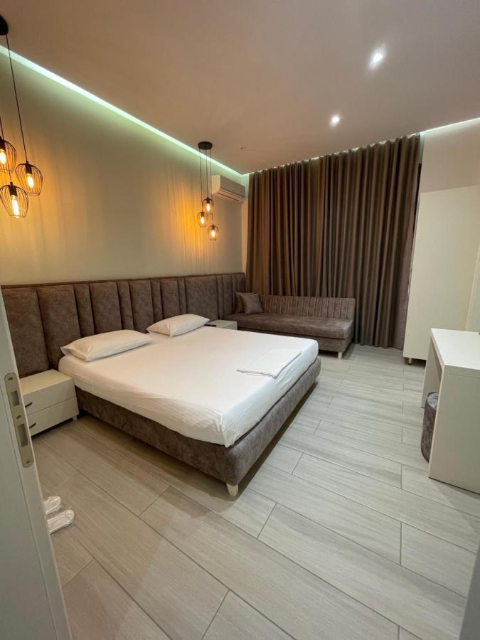 סרנדה Hotel Lidi מראה חיצוני תמונה