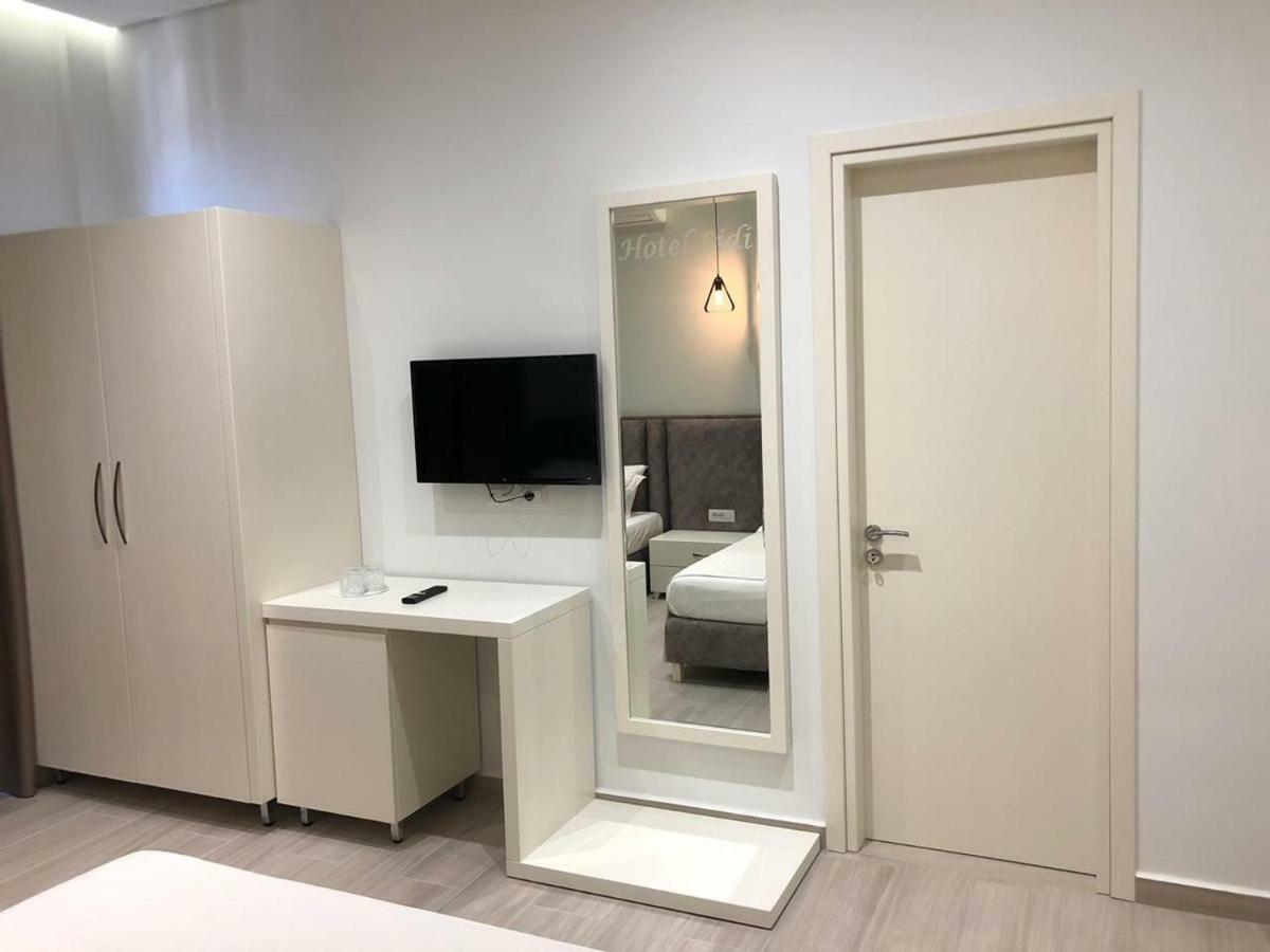 סרנדה Hotel Lidi מראה חיצוני תמונה