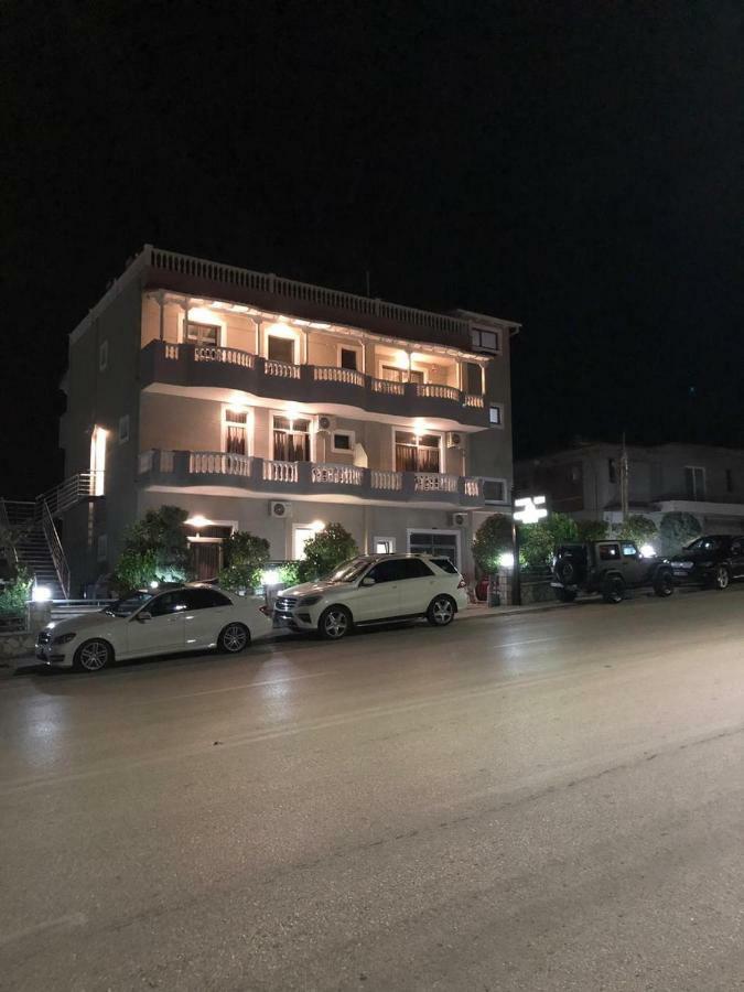 סרנדה Hotel Lidi מראה חיצוני תמונה